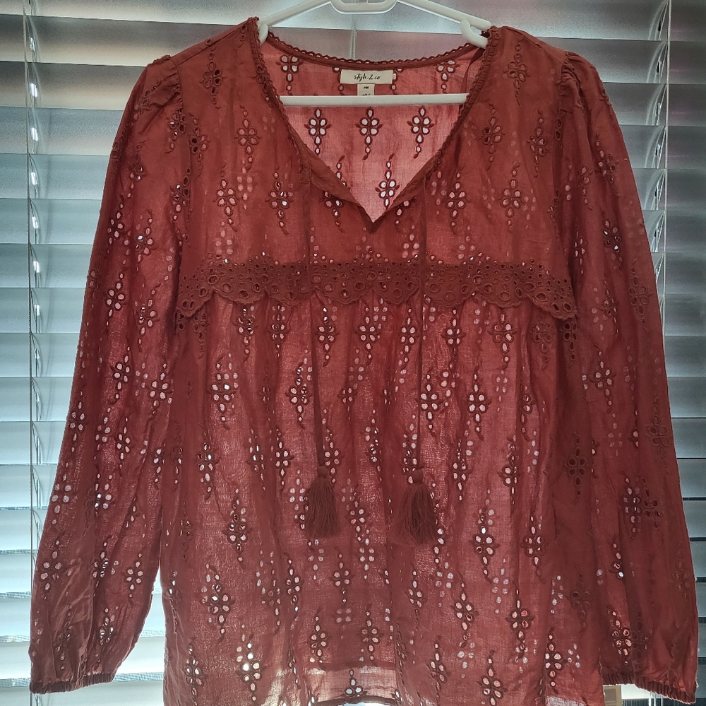 Style & Co Top - NWT